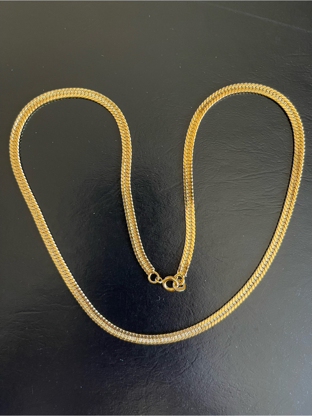 Classic gold Tone Herringbone Necklace .